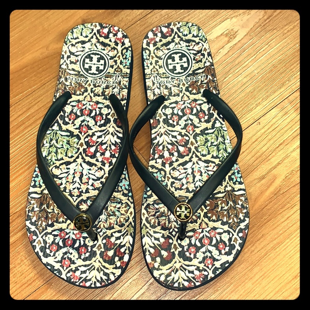 Tori Burch flip flops!